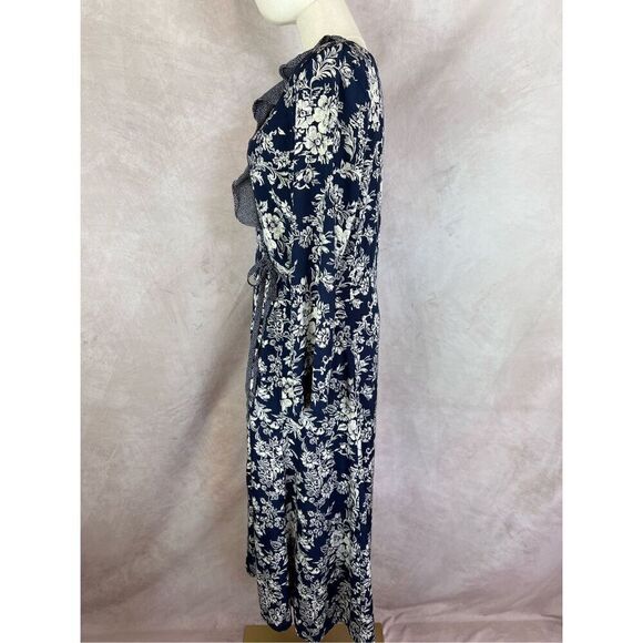 Vintage 1980s Floral Wrap Style Dress - Picture 4 of 9